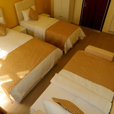 Taksim Mood Apart Otel 3*